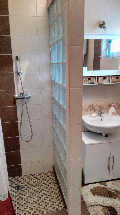 Appartement Sunshine Apartman à Siófok Extérieur photo