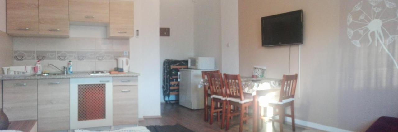 Appartement Sunshine Apartman à Siófok Extérieur photo